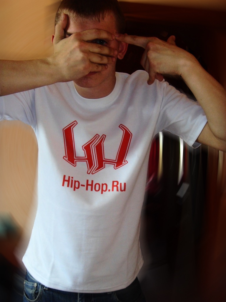 Хип-хоп футболка